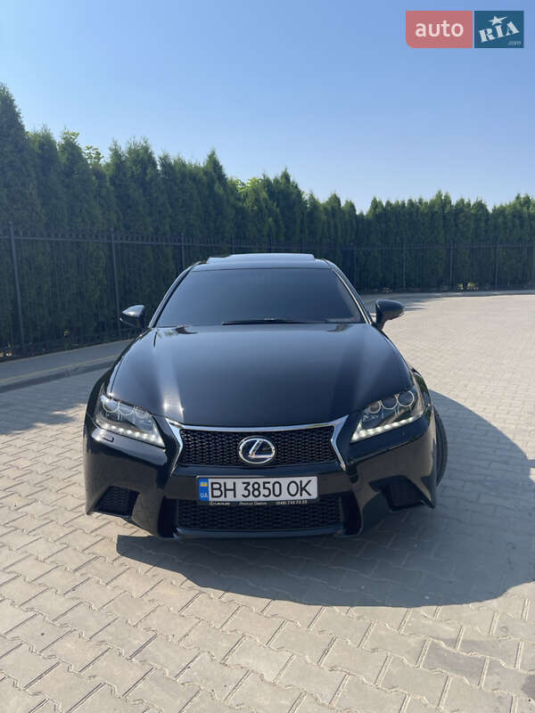 Lexus-12