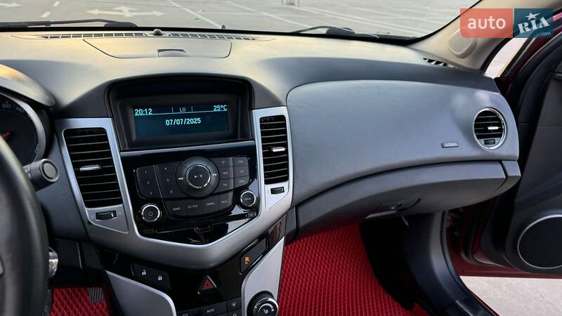 Chevrolet Cruze 2011