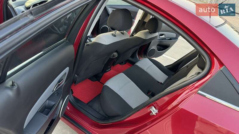 Chevrolet Cruze 2011