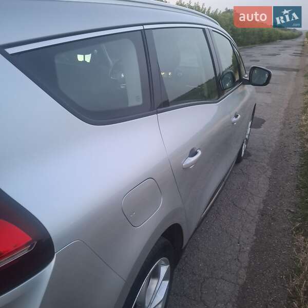 Renault Grand Scenic 2019