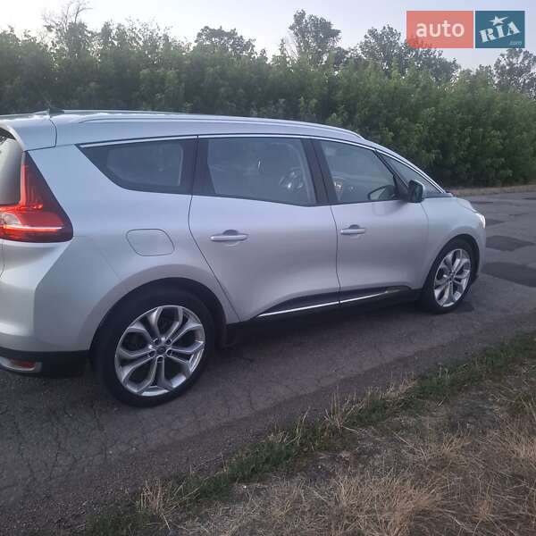 Renault Grand Scenic 2019