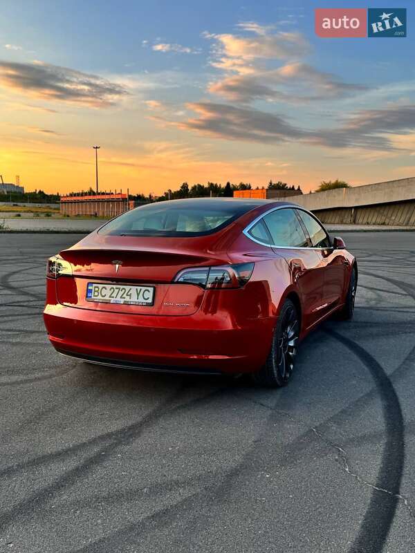 Tesla-5