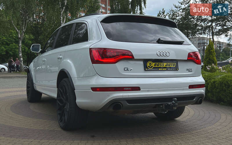 Audi Q7 2015