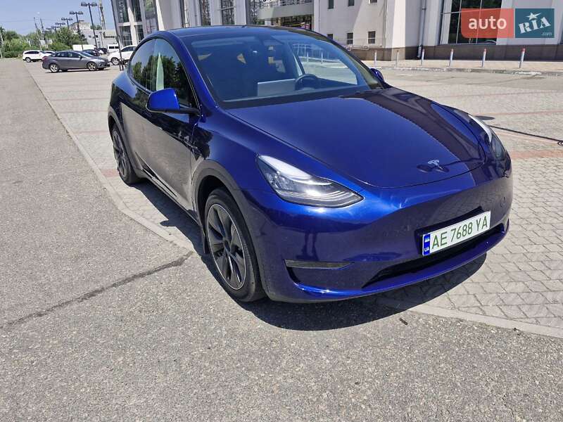 Tesla-17