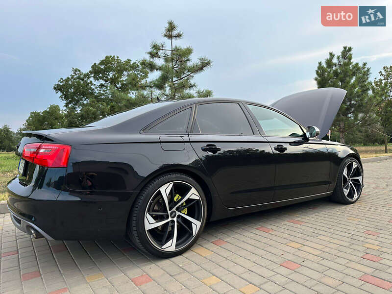 Audi-6