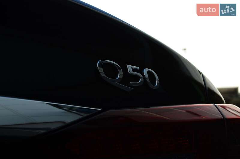 Infiniti Q50 2017