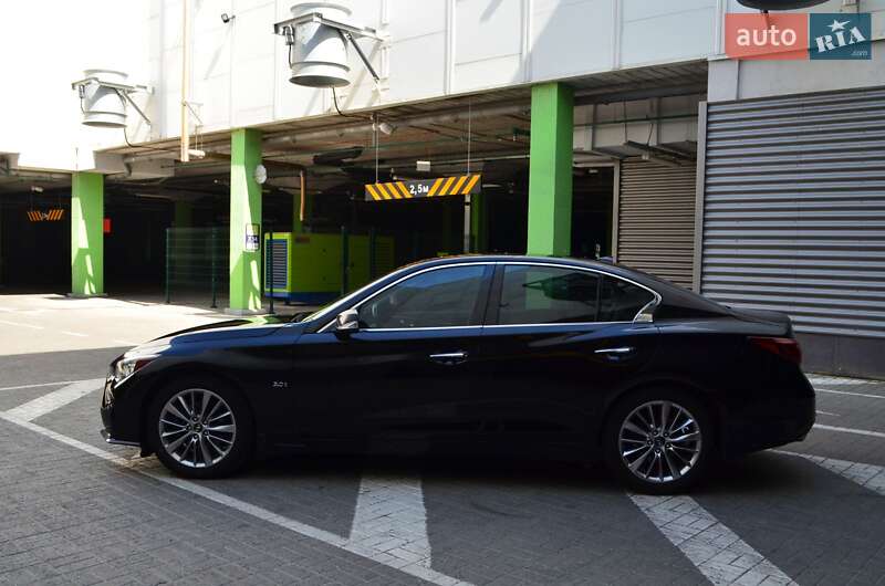 Infiniti Q50 2017