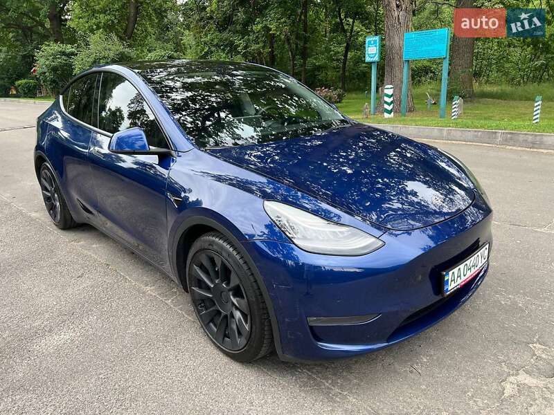 Tesla-18