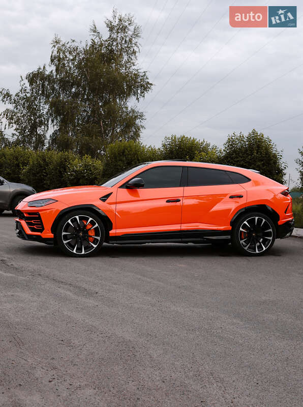 Lamborghini Urus 2019