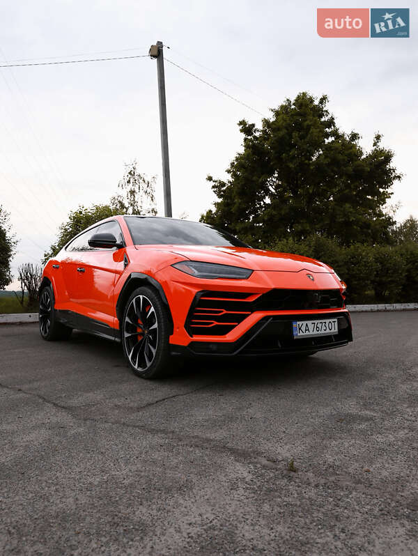 Lamborghini Urus 2019