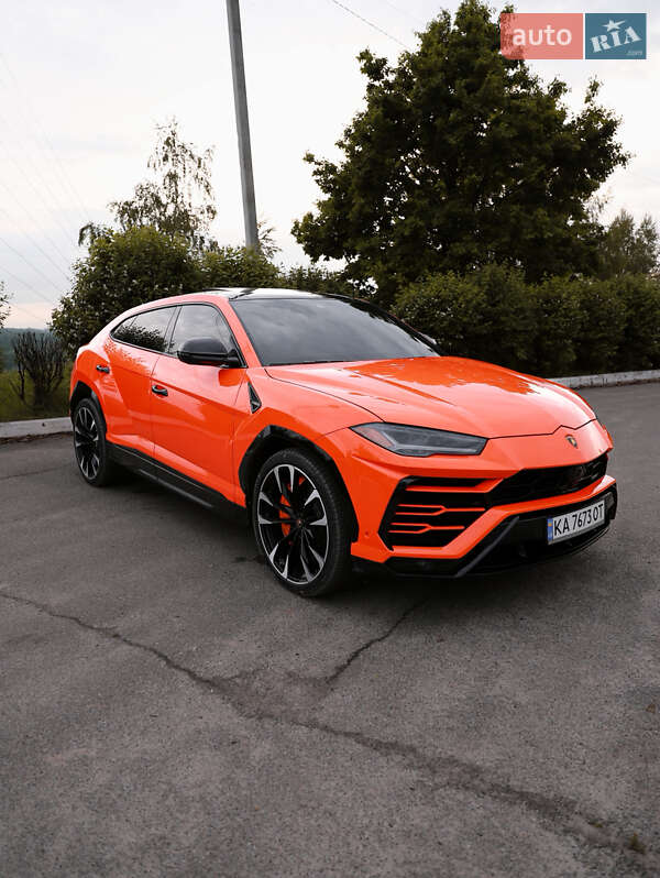 Lamborghini Urus 2019