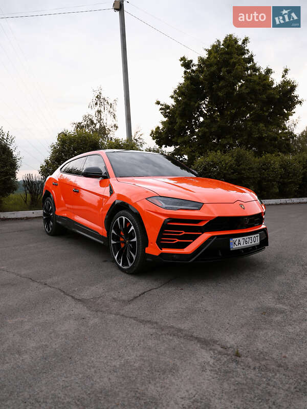 Lamborghini Urus 2019