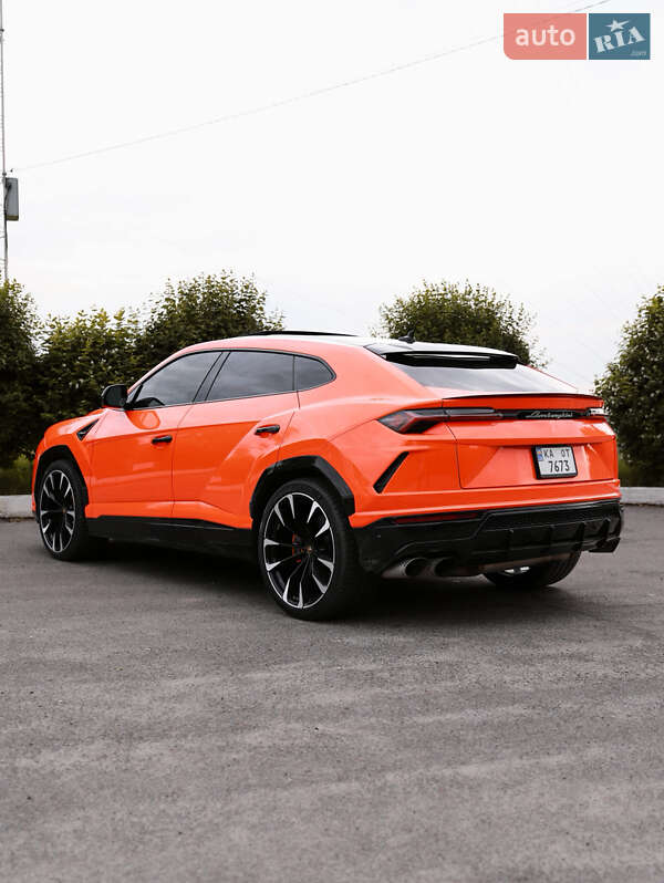 Lamborghini Urus 2019