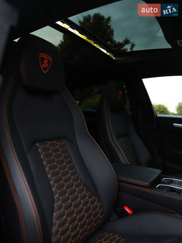 Lamborghini Urus 2019