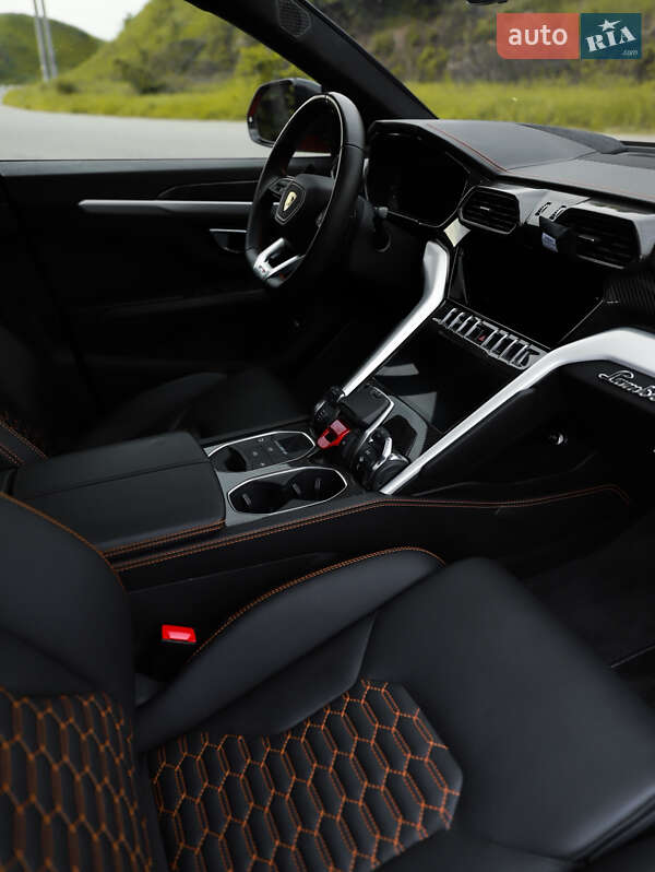 Lamborghini Urus 2019