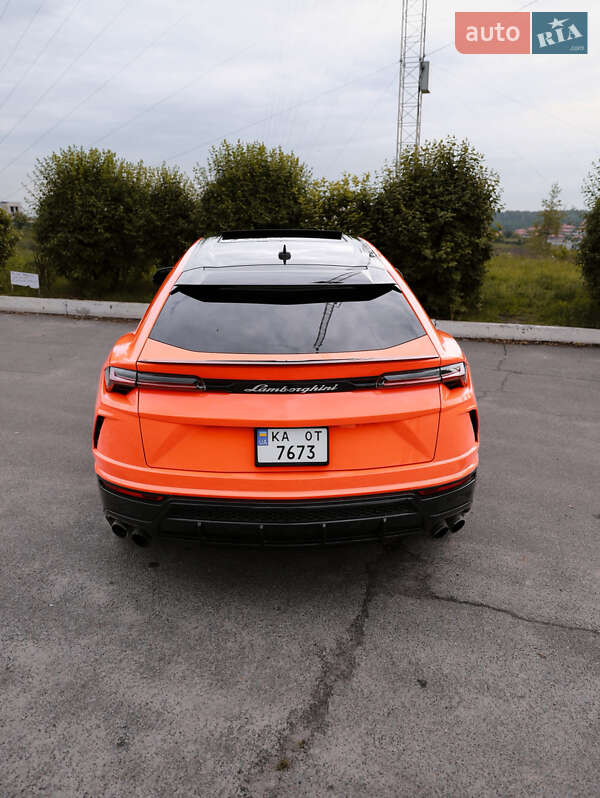 Lamborghini Urus 2019