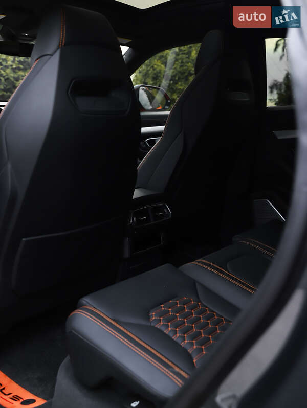 Lamborghini Urus 2019