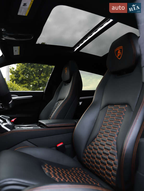 Lamborghini Urus 2019