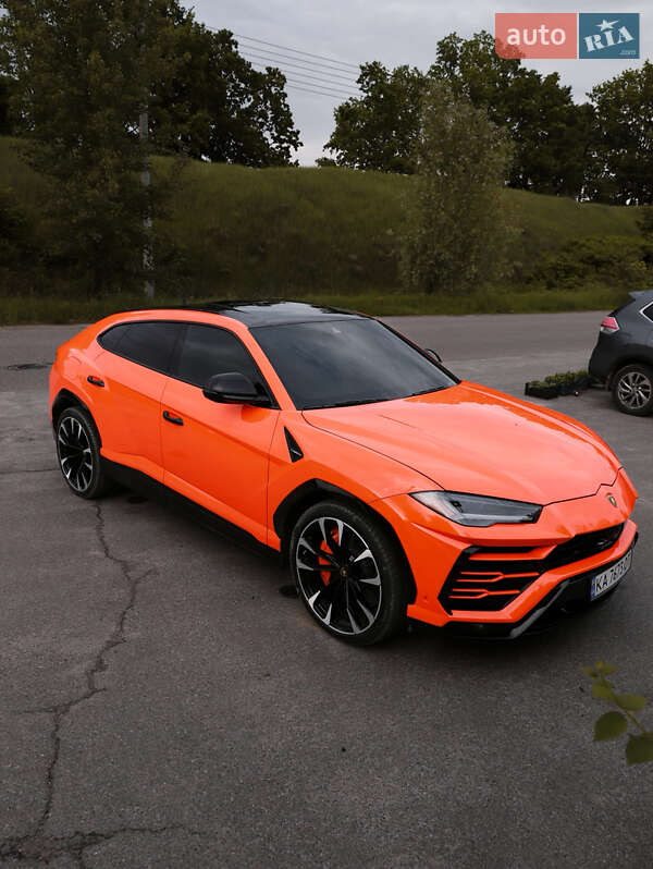 Lamborghini Urus 2019