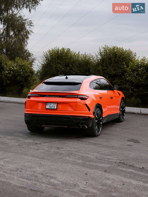 Lamborghini Urus 2019