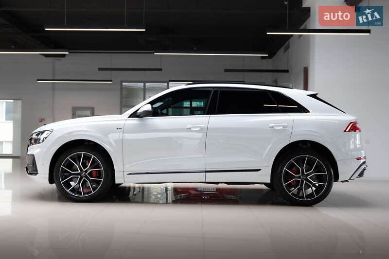 Audi Q8 2022