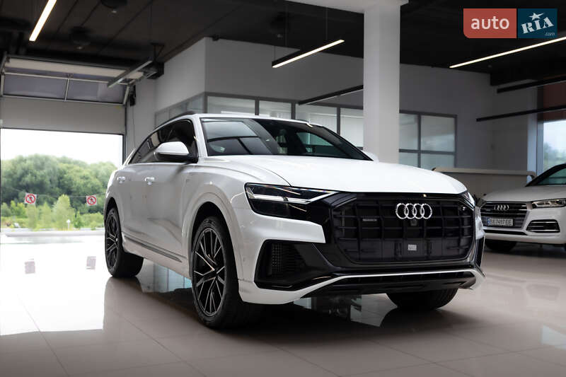 Audi Q8 2022