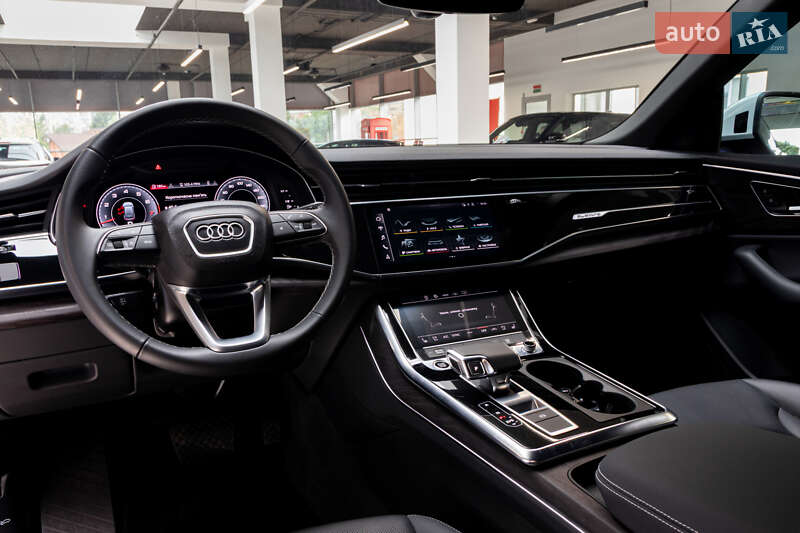 Audi Q8 2022
