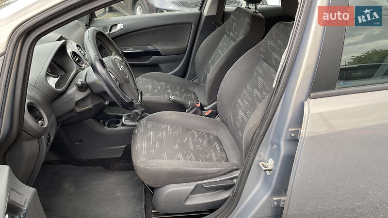 Opel Corsa 2011