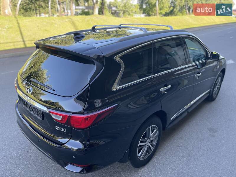 Infiniti-30