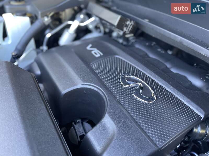Infiniti-5