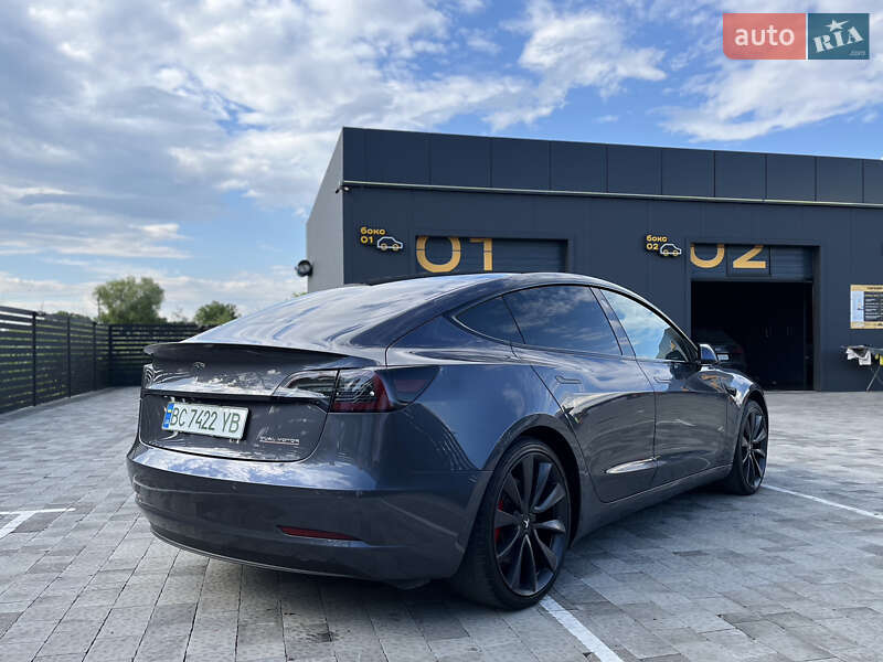 Tesla-6