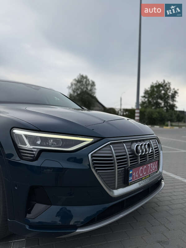 Audi-27