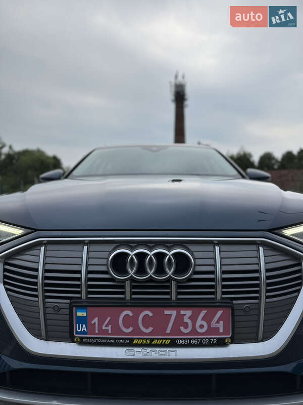 Audi-8