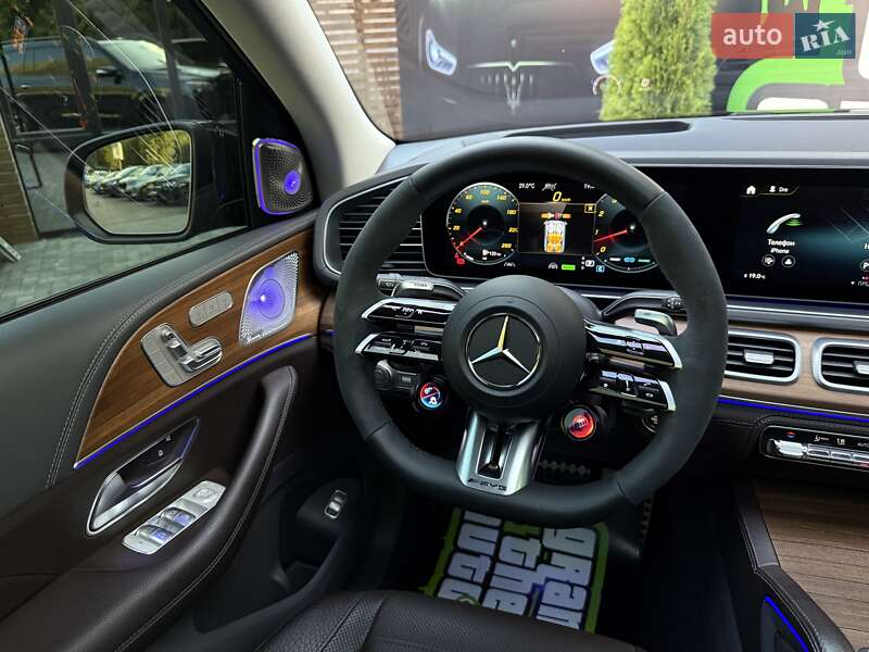 Mercedes-Benz-56