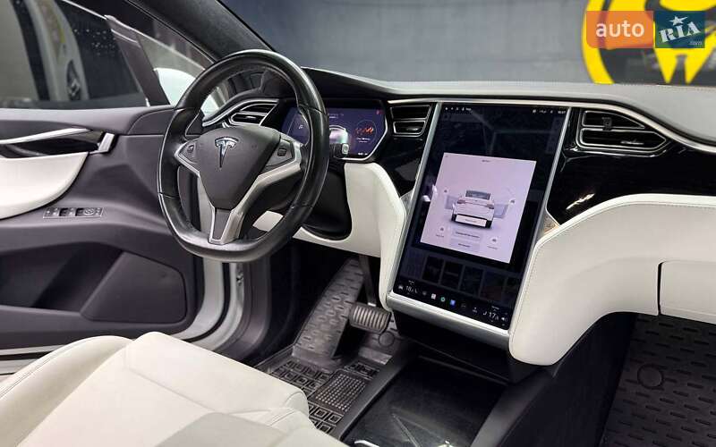 Tesla Model X 2017