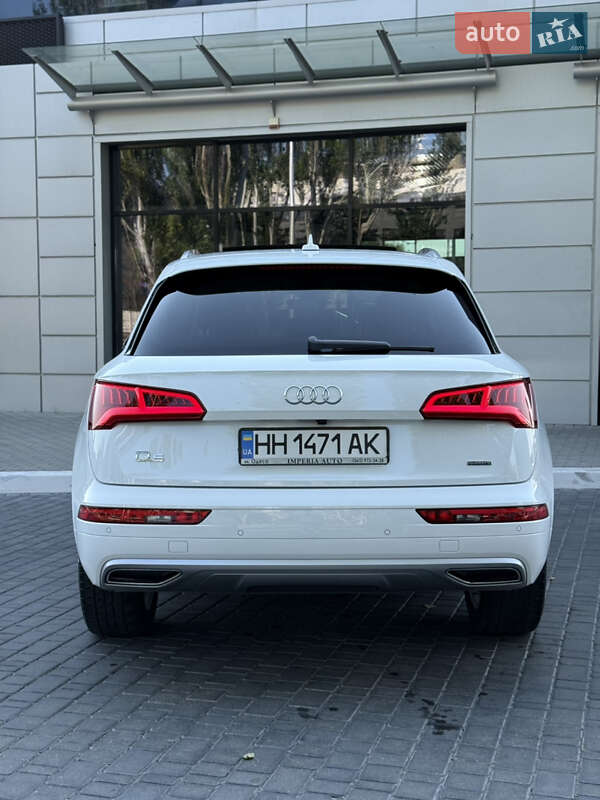 Audi-33