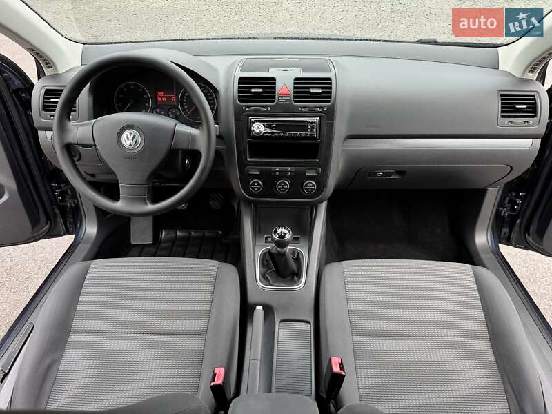 Volkswagen Golf 2008