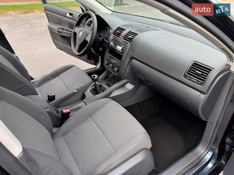 Volkswagen Golf 2008