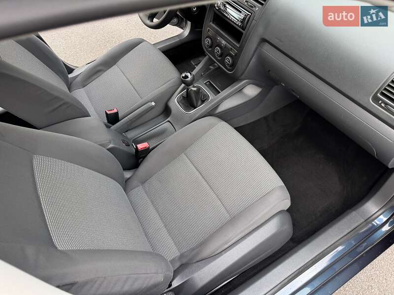 Volkswagen Golf 2008