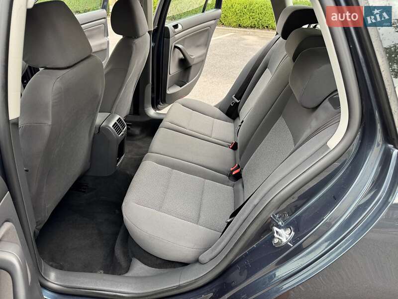 Volkswagen Golf 2008