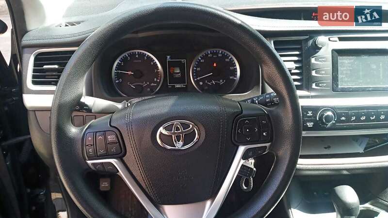 Toyota Highlander 2018