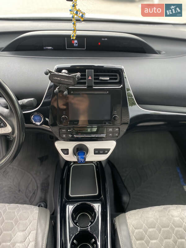 Toyota Prius Prime 2017