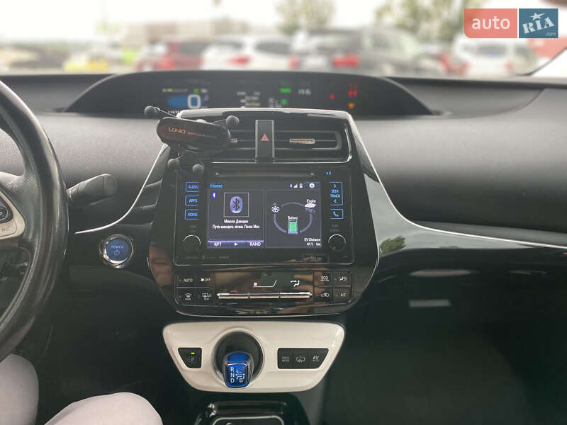 Toyota Prius Prime 2017