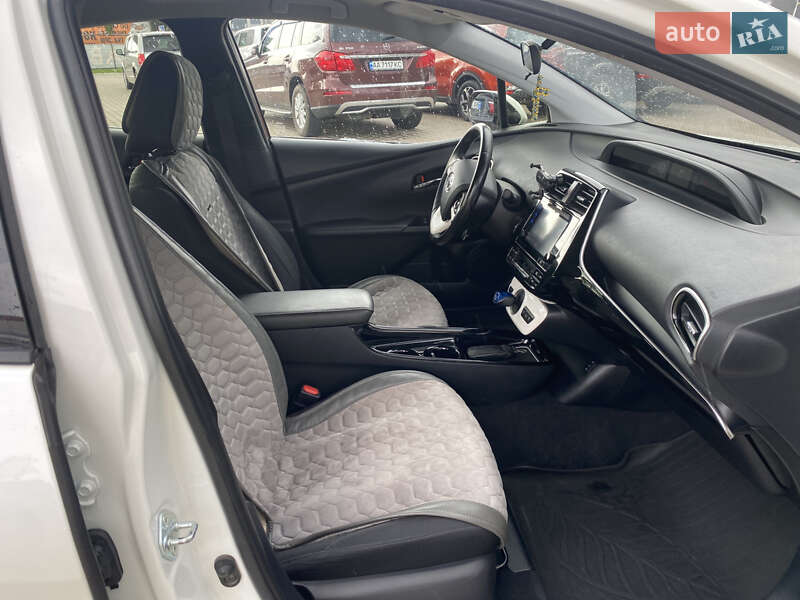 Toyota Prius Prime 2017