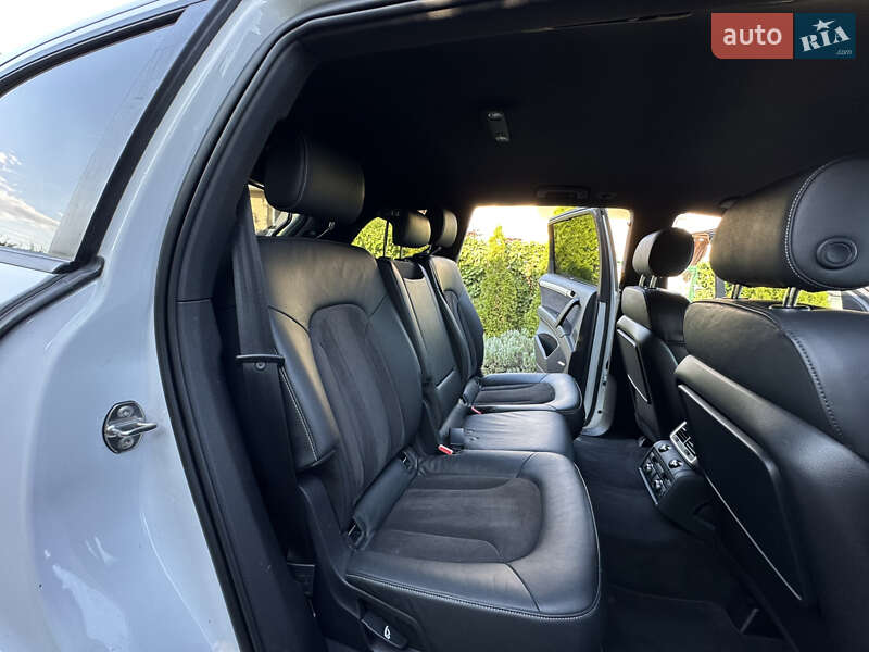 Audi Q7 2013