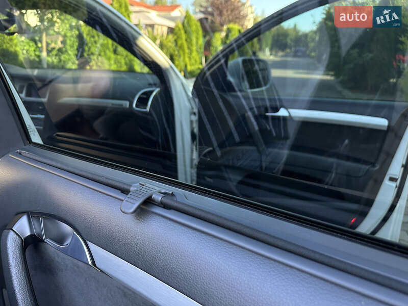Audi Q7 2013