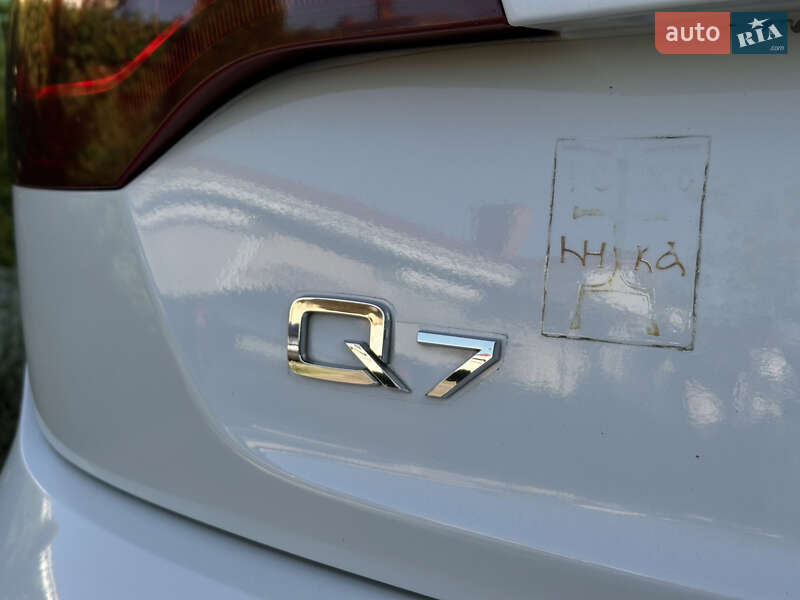 Audi Q7 2013