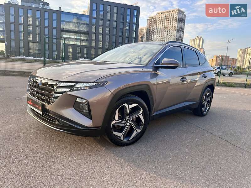 Hyundai-54