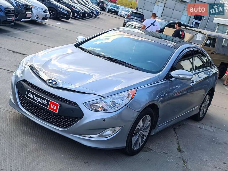 Hyundai-17
