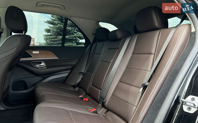 Mercedes-Benz GLE-Class 2021